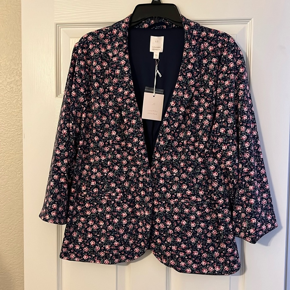 Lauren Conrad Roses Jacket Size XL